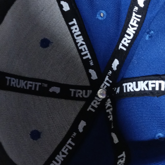 Trukfit snapback hat. NWOT - Picture 4 of 4